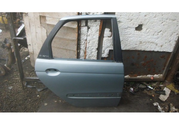дверка права задня Renault Scenic, 99-03